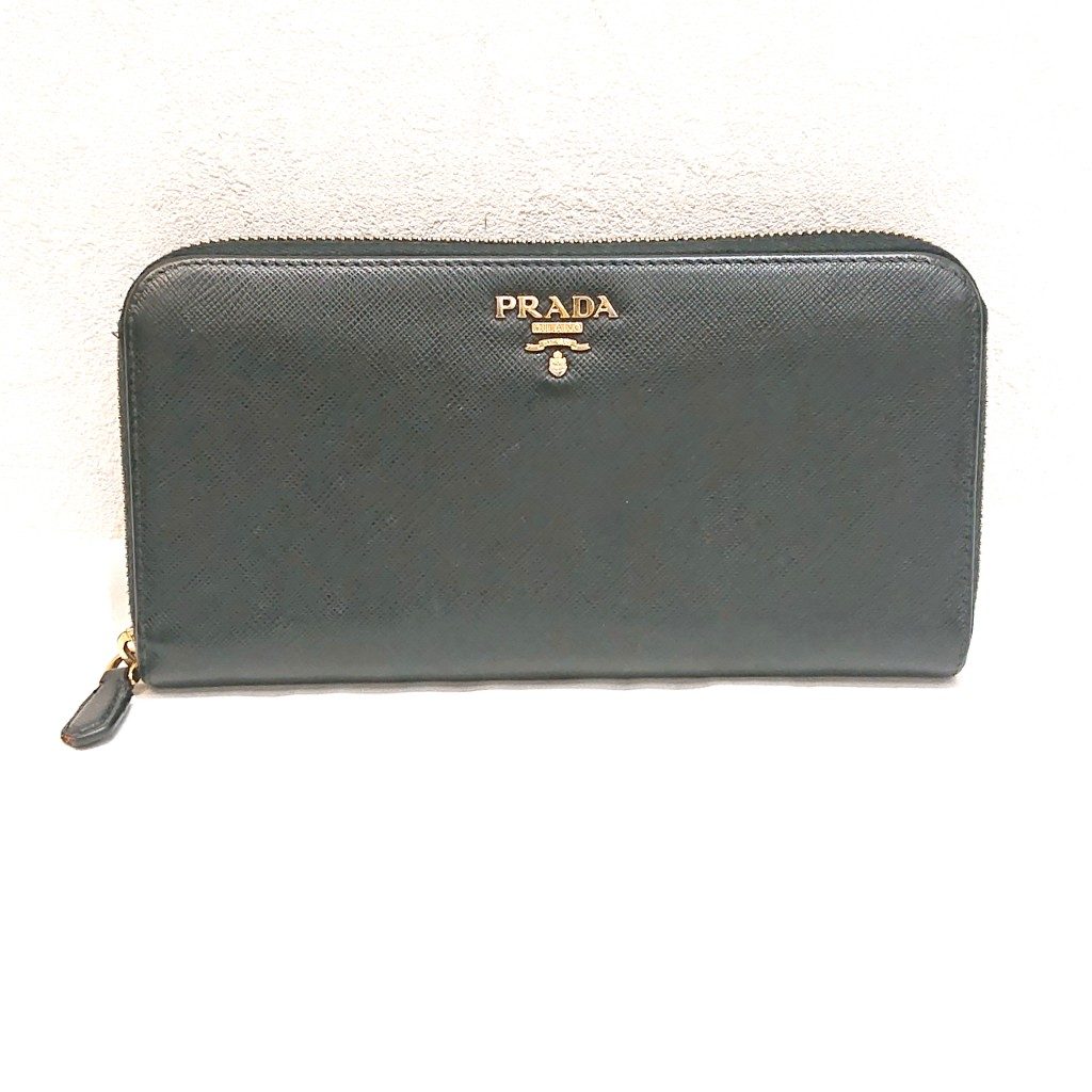 PRADA プラダ サフィアーノ ラウンドジップ 長財布